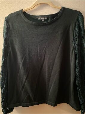 Adrianna Papell Dark Green Lace-Sleeve Long Sleeve Top